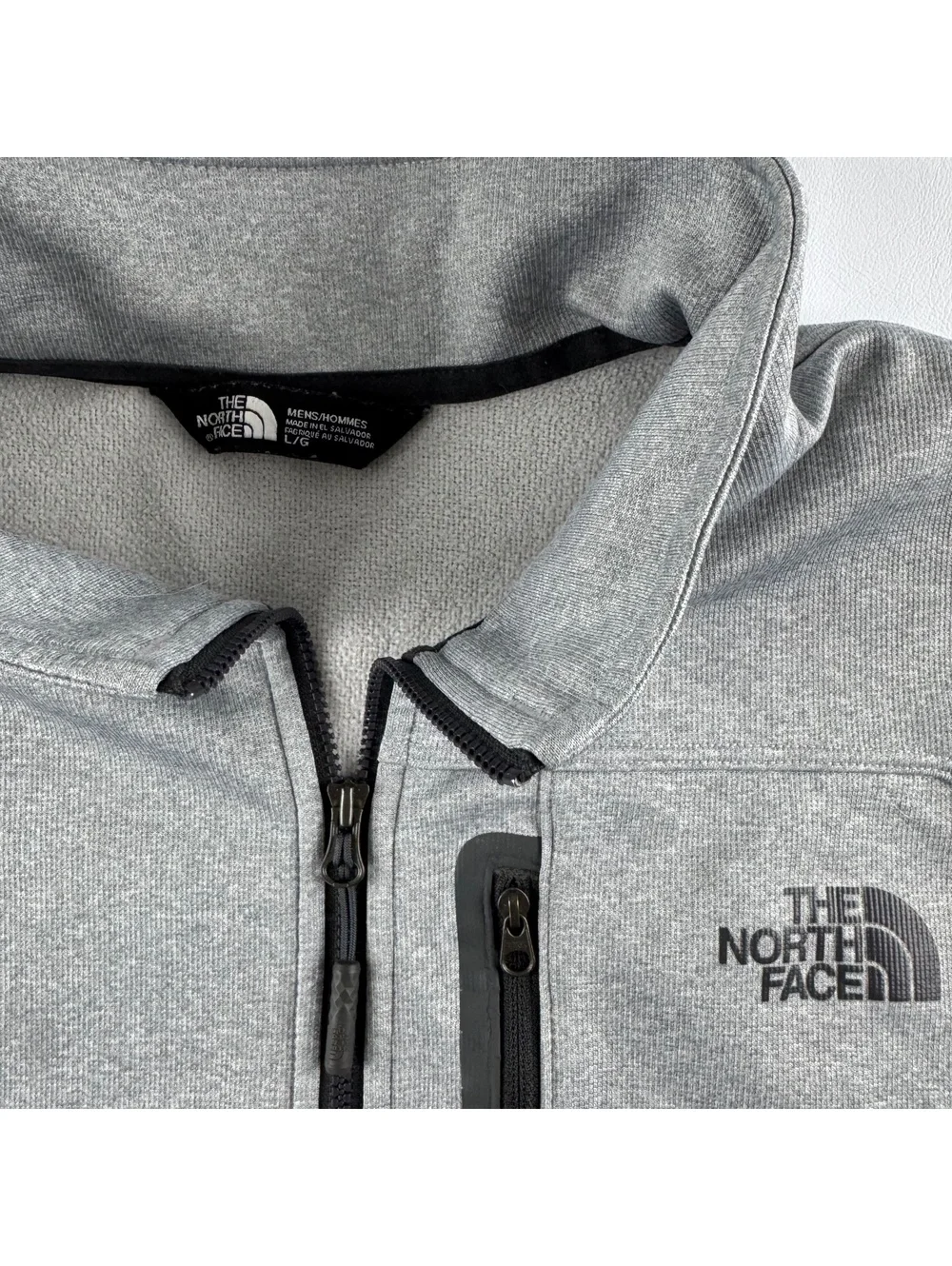 The North Face Men’s Large Gray Full Zip Sweater